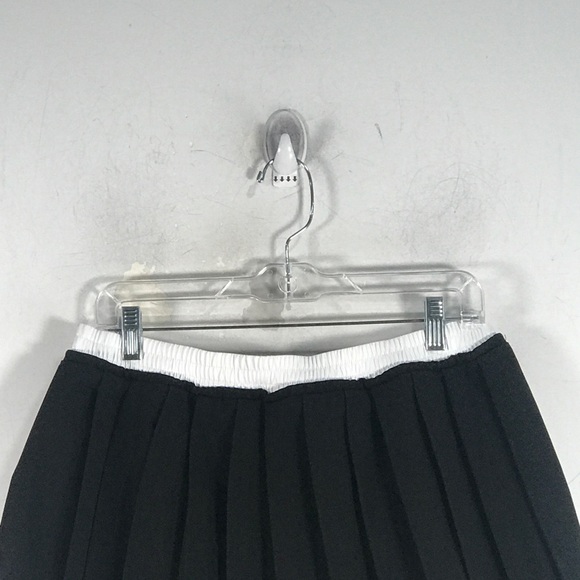 Oak And Fort Pleated Mini Skirt, Women's Size M - Black - Picture 7 of 9